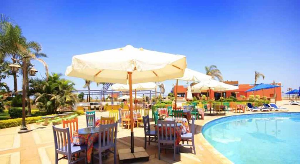 Two-Bedroom Apartment At Porto Sokhna Pyramids - Families Only Ain Sukhna Room photo