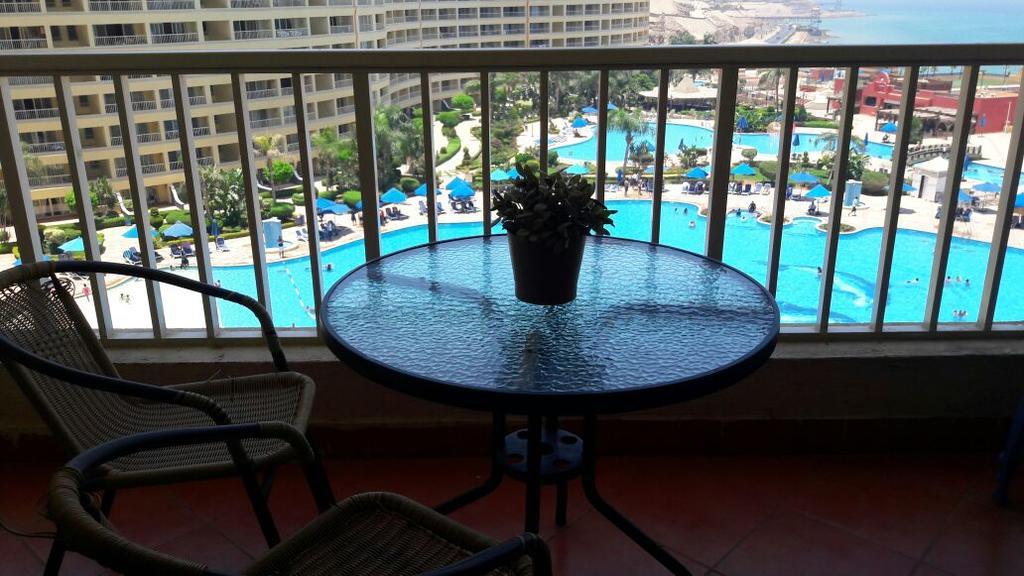 Two-Bedroom Apartment At Porto Sokhna Pyramids - Families Only Ain Sukhna Exterior photo